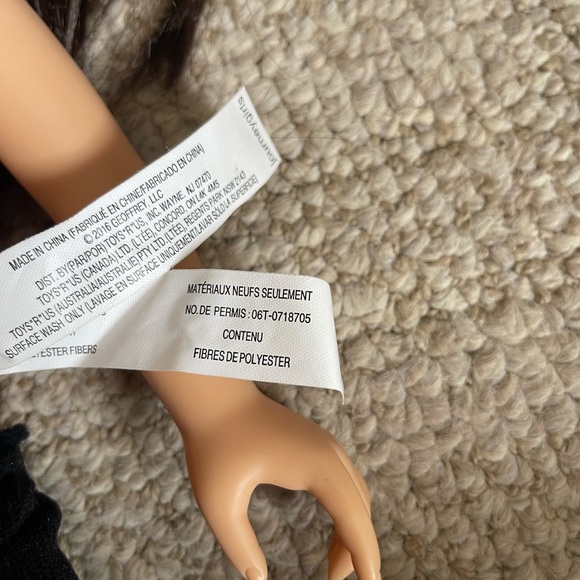 Super Pretty Cowgirl Journey Doll 18” - Picture 11 of 14